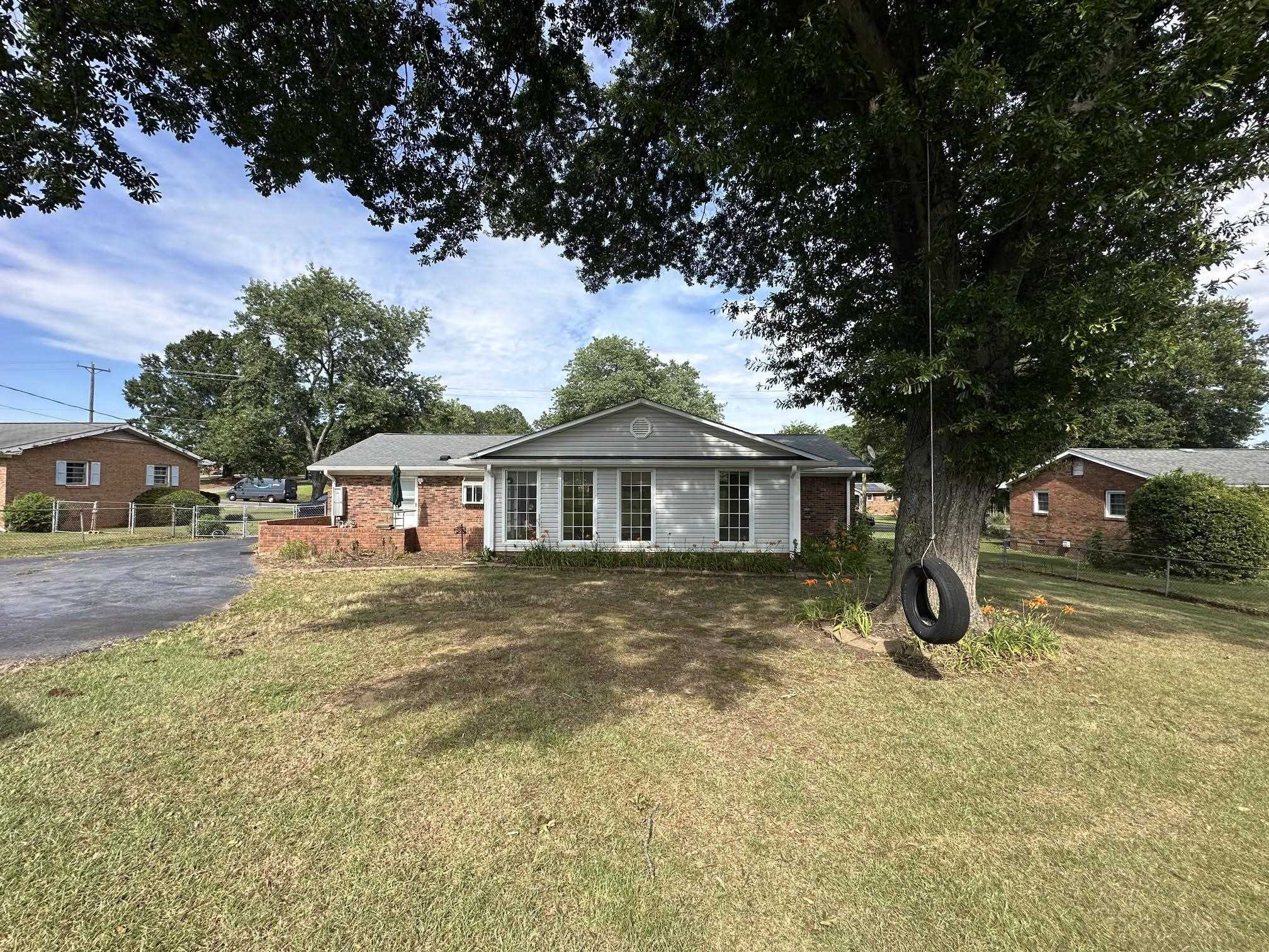223 Blalock Road Boiling Springs, SC 29316 - Photo 35 of 40