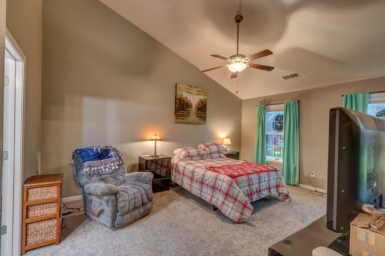 237 Bittersweet Way Lexington, KY 40515 - Photo 18 of 33 045-237-Bittersweet-Way-Lexington-KY-405