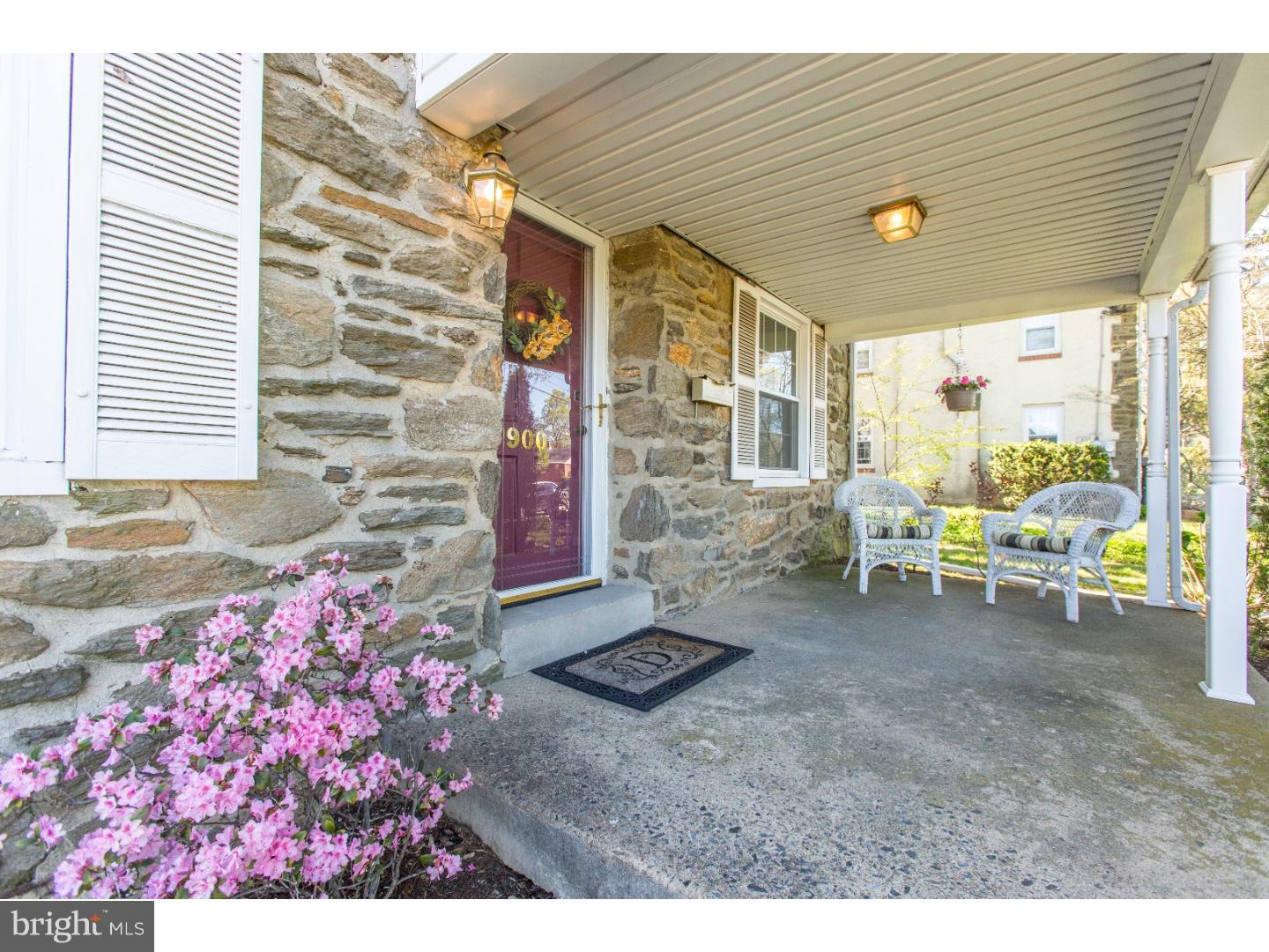900 Church Road Springfield, PA 19064 - Photo 3 of 21 Porch