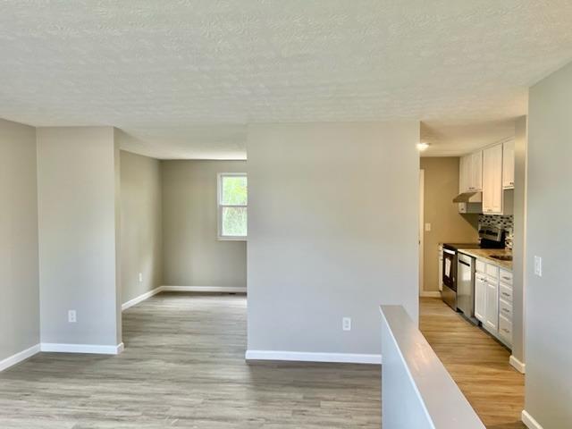 12143 Pippin Road Cincinnati, OH 45251 - Photo 8 of 40 Gallery Image 8