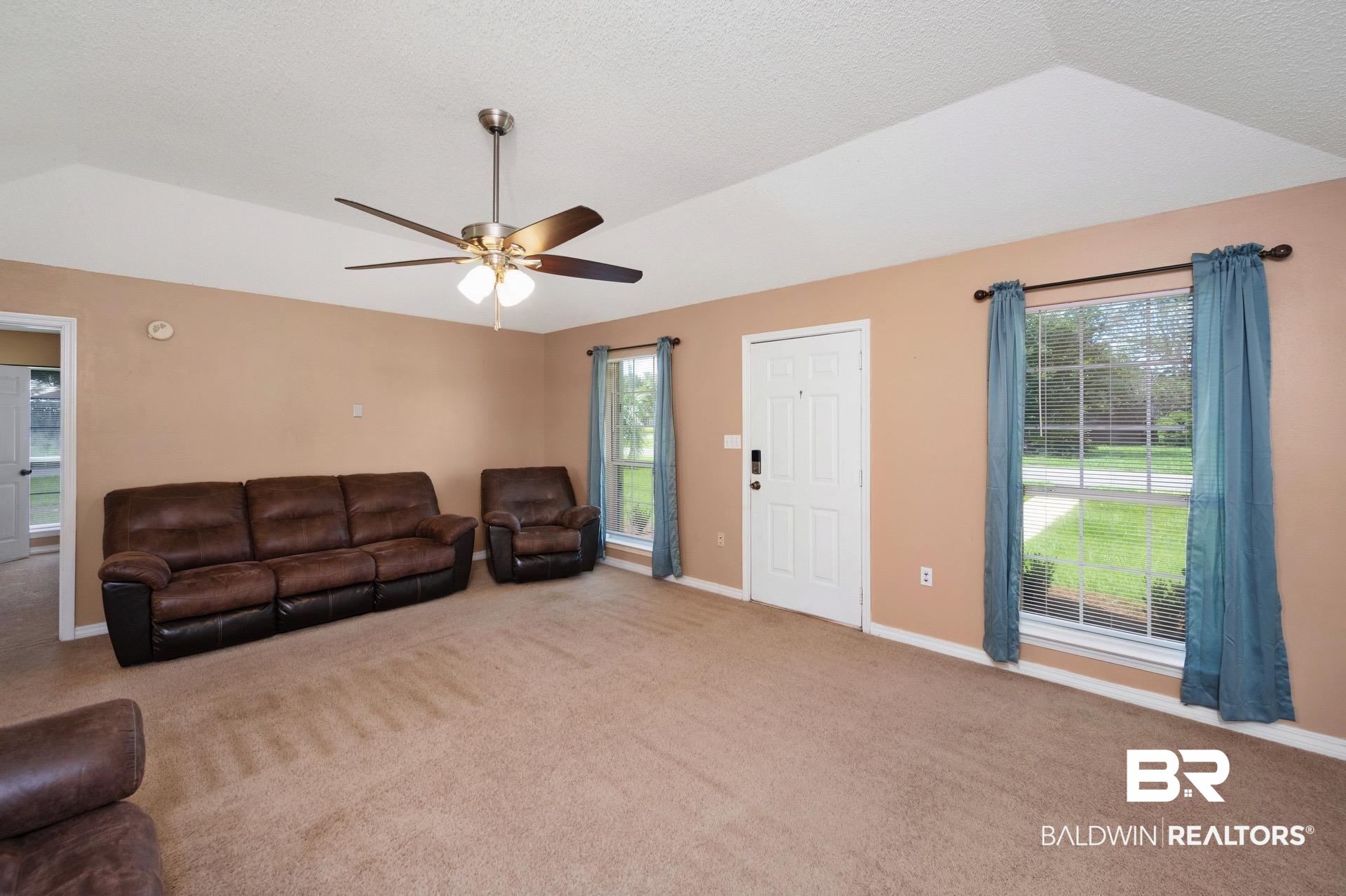 18874 Mahan Loop Robertsdale, AL 36567 - Photo 6 of 25