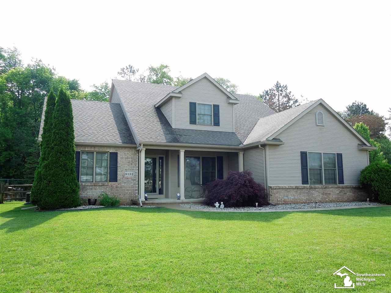 9132 Cedar Ridge Lane Temperance, MI 48182 - Photo 1 of 29