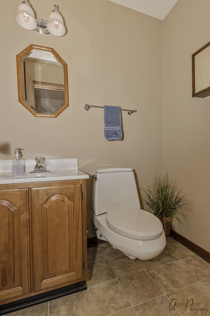 5500 North Ridgeway Road Ringwood, IL 60072 - Photo 14 of 41
