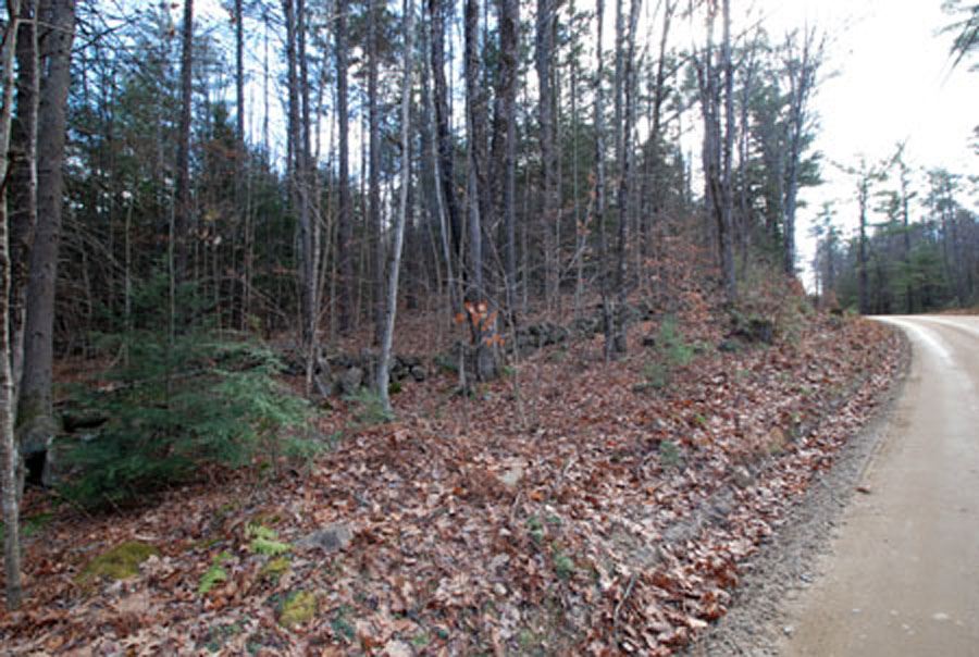 48-5 Old Shaker Road, Unit 4852 Loudon, NH 03307 - Photo 1 of 4