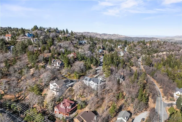 $799,000 | 1212 Portillo Lane, Lake Arrowhead, CA 92352