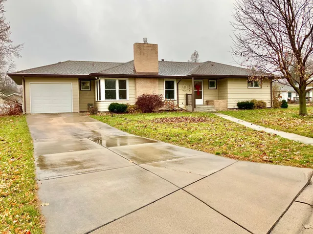 $277,500 | 125 Bianchi Drive, New Ulm, MN 56073