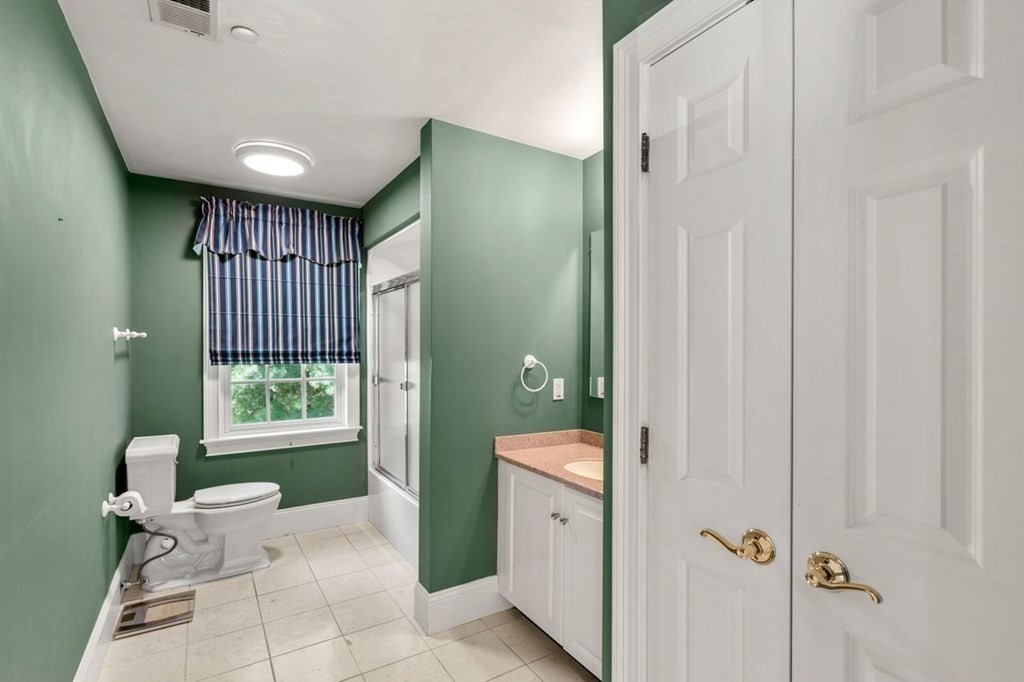 16 Frontier Drive Walpole, MA 02081 - Photo 20 of 28