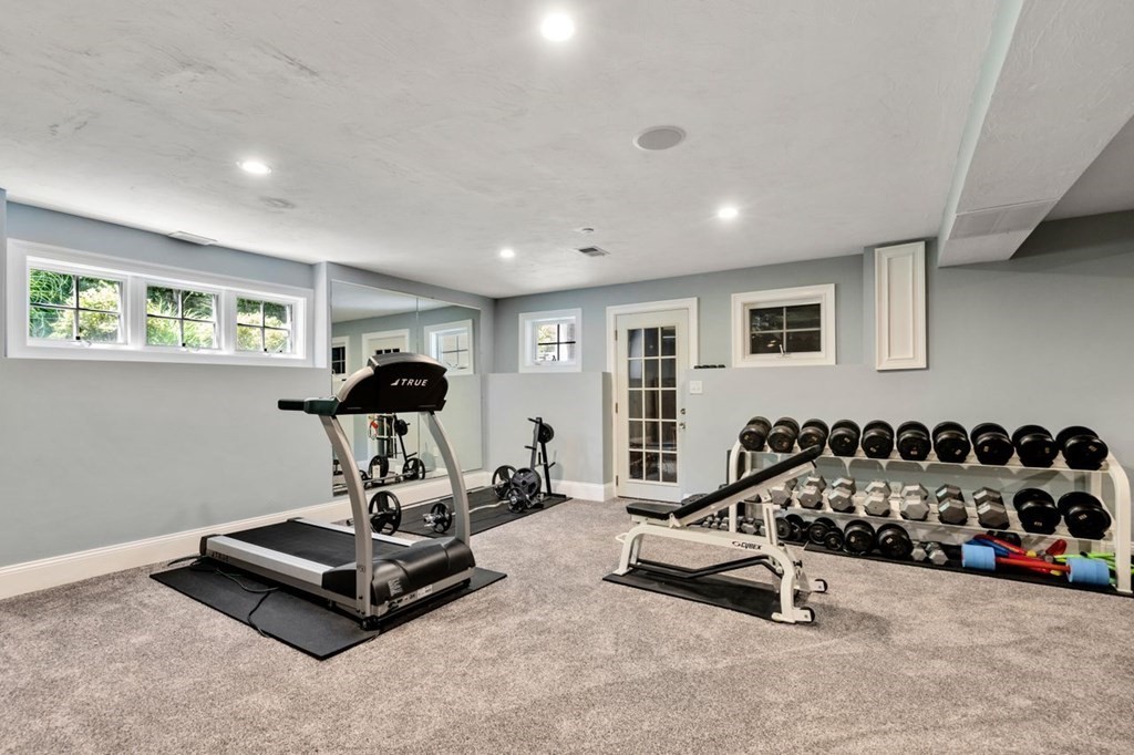 16 Frontier Drive Walpole, MA 02081 - Photo 22 of 28