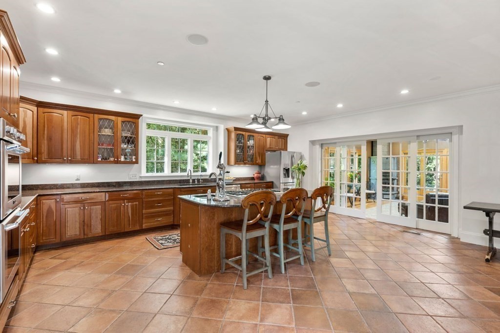 16 Frontier Drive Walpole, MA 02081 - Photo 8 of 28