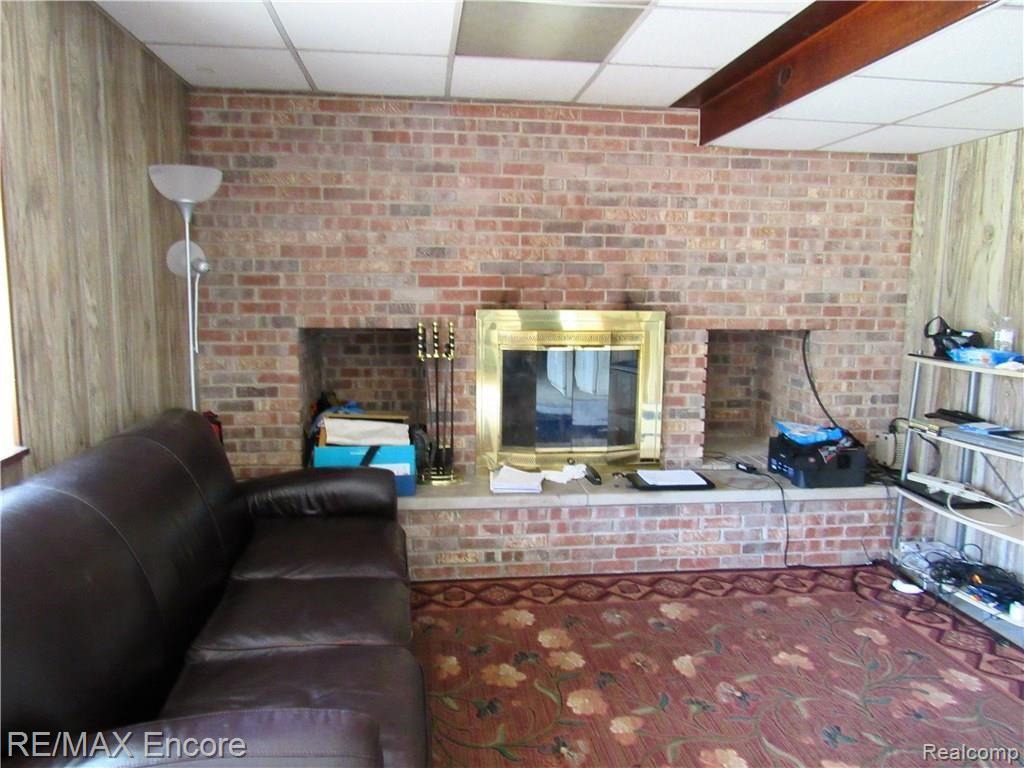 755 South Hurd Road Oxford, MI 48371 - Photo 19 of 24 IMG_0061.JPG