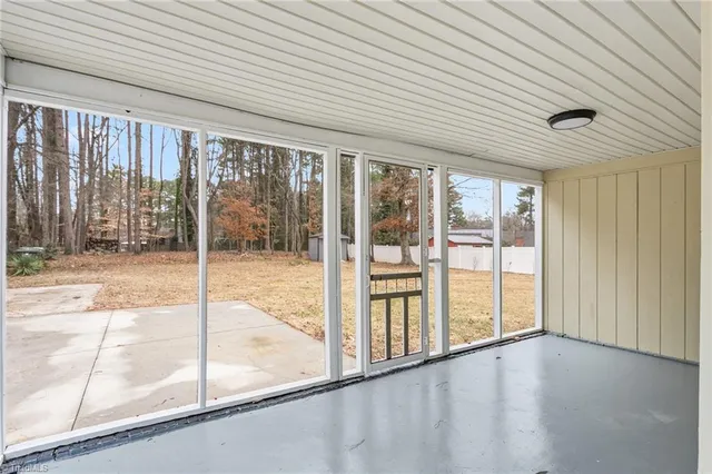 $349,900 | 18 Fairway Drive, Lexington, NC 27292