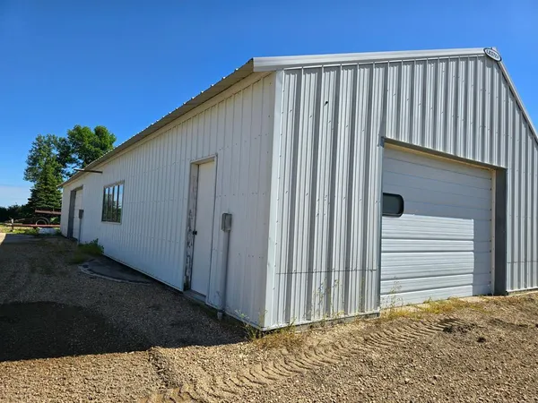 $564,900 | 35996 391st Avenue, St. Peter, MN 56082