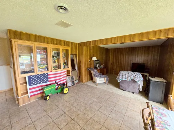 $574,900 | 35996 391st Avenue, St. Peter, MN 56082
