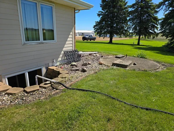 $564,900 | 35996 391st Avenue, St. Peter, MN 56082