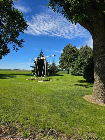 $624,900 | 35996 391st Avenue, St. Peter, MN 56082