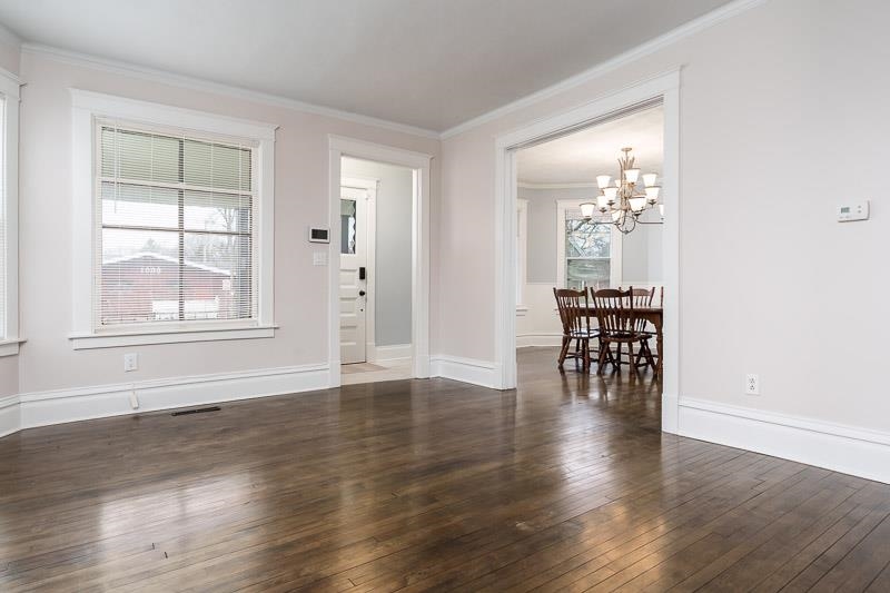 1015 Prairie Avenue Beloit, WI 53511 - Photo 11 of 40