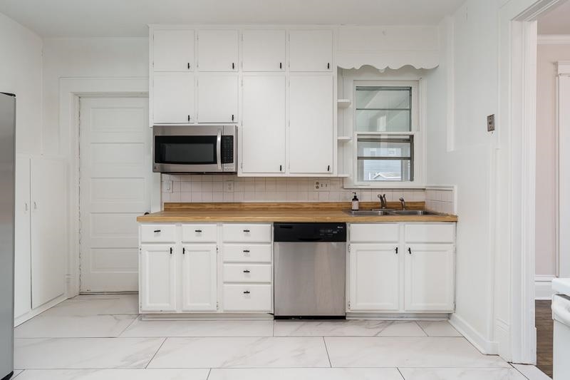 1015 Prairie Avenue Beloit, WI 53511 - Photo 21 of 40