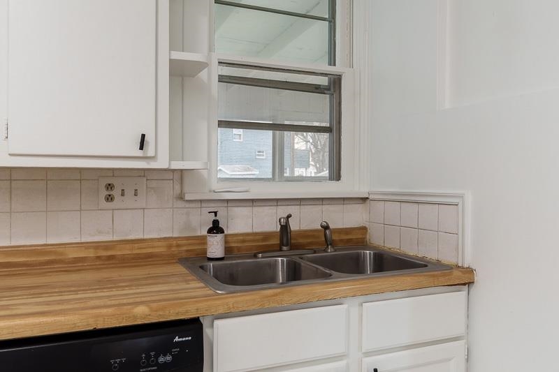 1015 Prairie Avenue Beloit, WI 53511 - Photo 23 of 40