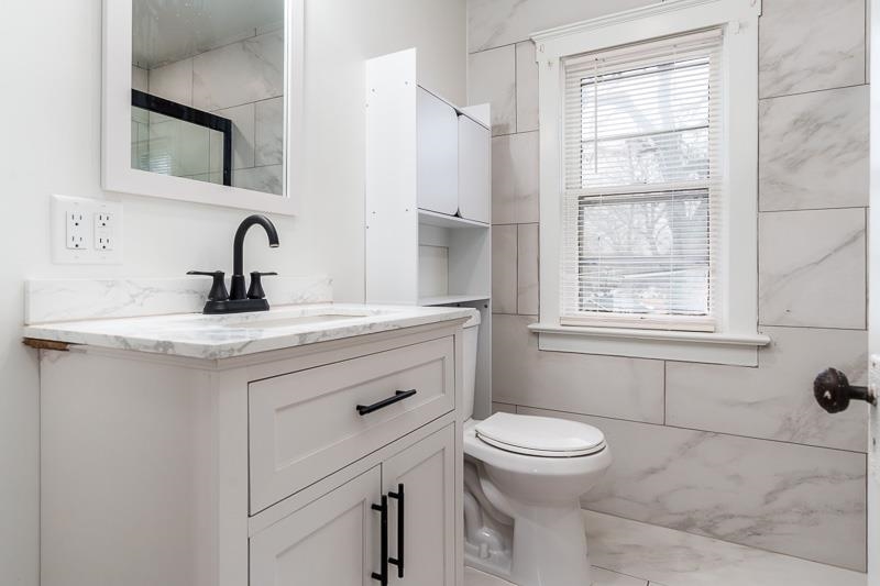 1015 Prairie Avenue Beloit, WI 53511 - Photo 37 of 40