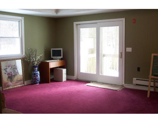 78 Chandler Road Andover, MA 01810 - Photo 5 of 9 Gallery Image 5