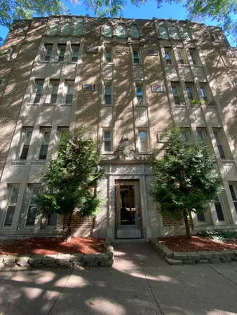 $1,175 | 1332 West Hood Avenue, Unit 206, Chicago, IL 60660