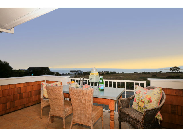 192 Seacliff Drive Aptos, CA 95003 - Photo 9 of 25 a view of a chairs and table on the terrace