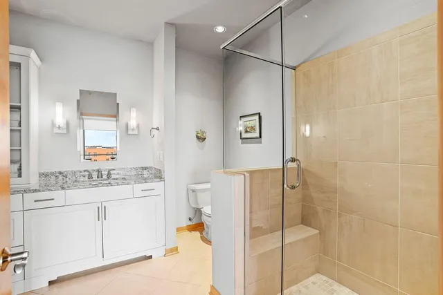 $924,900 | 311 East Erie Street, Unit 425, Milwaukee, WI 53202