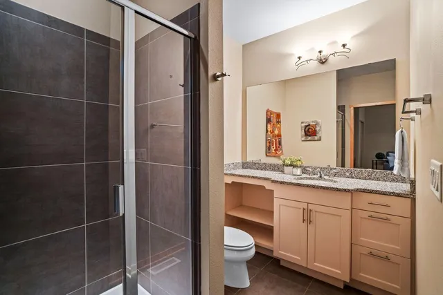 $924,900 | 311 East Erie Street, Unit 425, Milwaukee, WI 53202