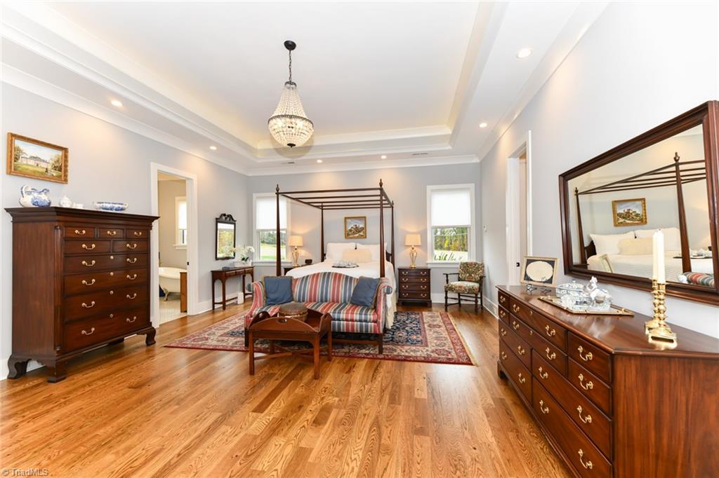 2195 Mizpah Church Road Rural Hall, NC 27045 - Photo 21 of 50 Expansive room in main level primary