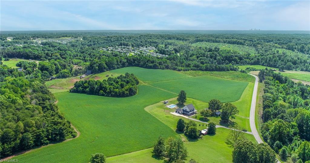 2195 Mizpah Church Road Rural Hall, NC 27045 - Photo 4 of 50