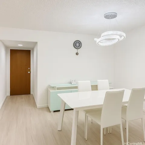 $320,000 | 1860 Ala Moana Boulevard, Unit 500, Honolulu, HI 96815