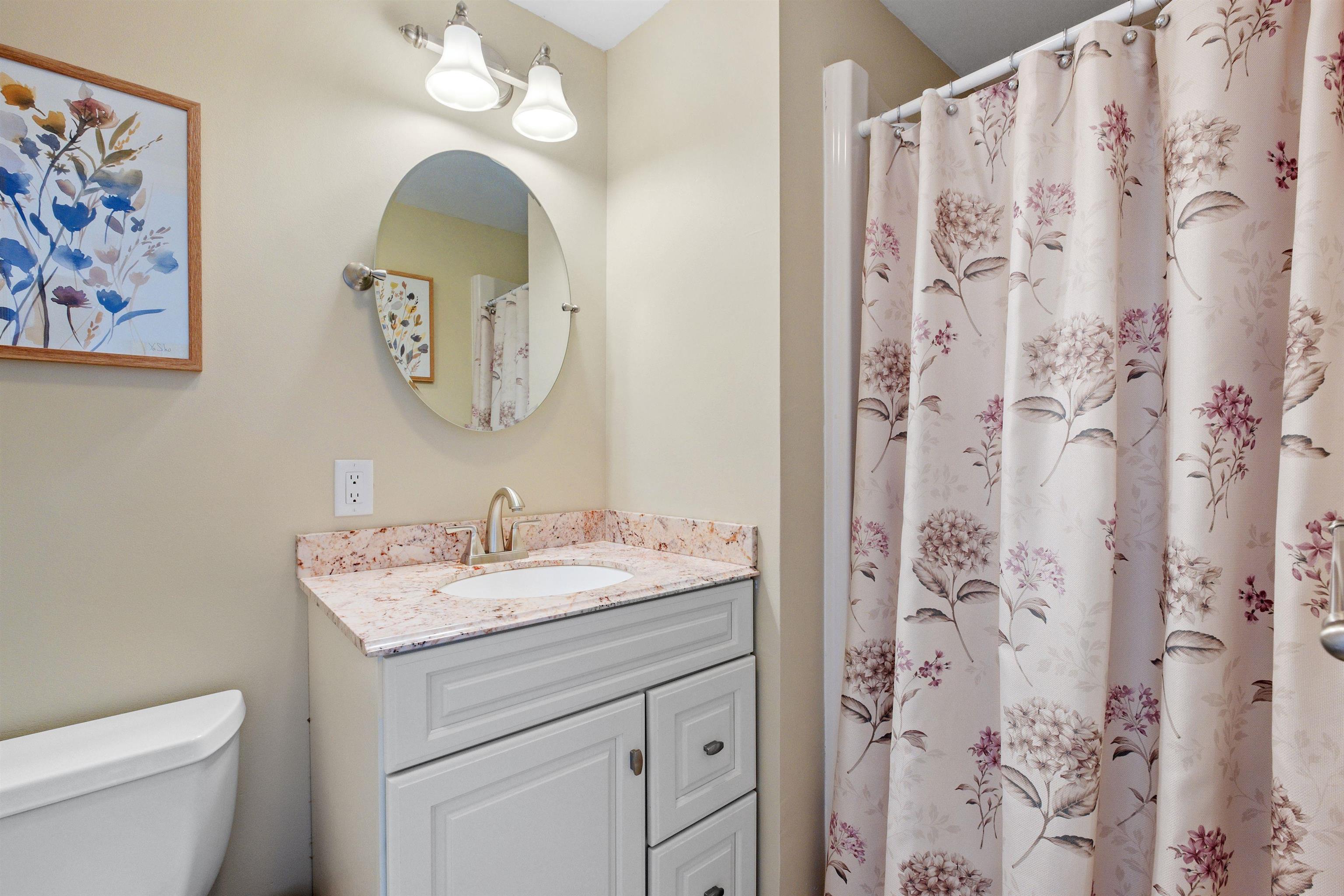 197 Scenic Drive, Unit 3 Gilford, NH 03249 - Photo 11 of 58