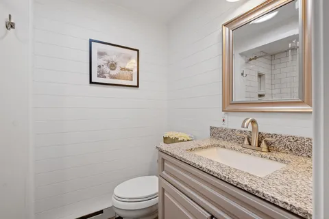 $785,000 | 197 Scenic Drive, Unit 3, Gilford, NH 03249