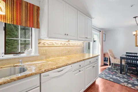 $785,000 | 197 Scenic Drive, Unit 3, Gilford, NH 03249