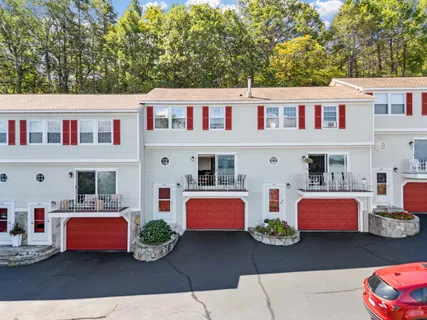 $785,000 | 197 Scenic Drive, Unit 3, Gilford, NH 03249