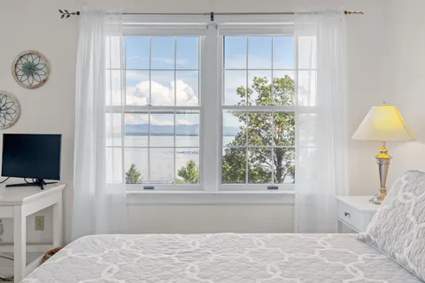 $785,000 | 197 Scenic Drive, Unit 3, Gilford, NH 03249