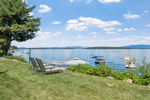 $785,000 | 197 Scenic Drive, Unit 3, Gilford, NH 03249
