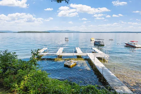 $785,000 | 197 Scenic Drive, Unit 3, Gilford, NH 03249