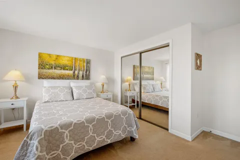 $785,000 | 197 Scenic Drive, Unit 3, Gilford, NH 03249