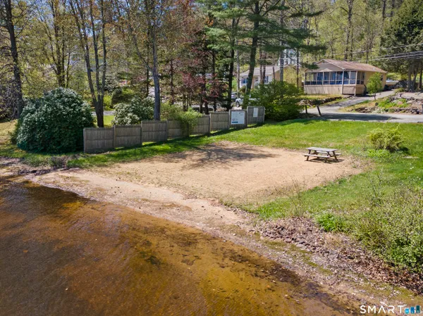 $355,000 | 57 Beaver Dam Road, Woodstock, CT 06282