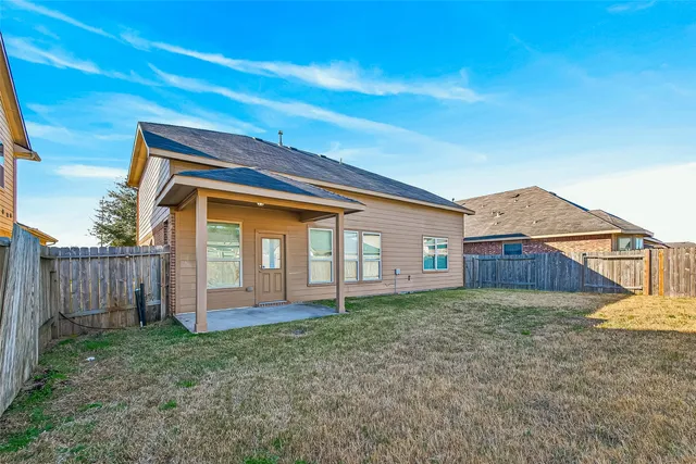 $315,000 | 3111 Cambridge Falls Drive, Fresno, TX 77545