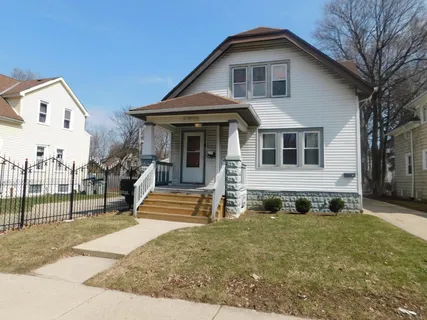 $124,900 | 3616 Vel R. Phillips Avenue, Milwaukee, WI 53212