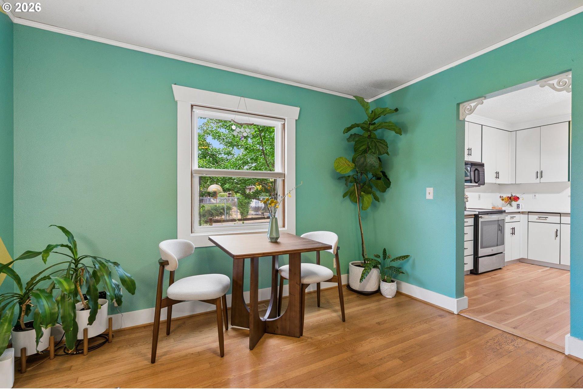 5634 Southeast Rural Street Portland, OR 97206 - Photo 6 of 25 Gallery Image 6