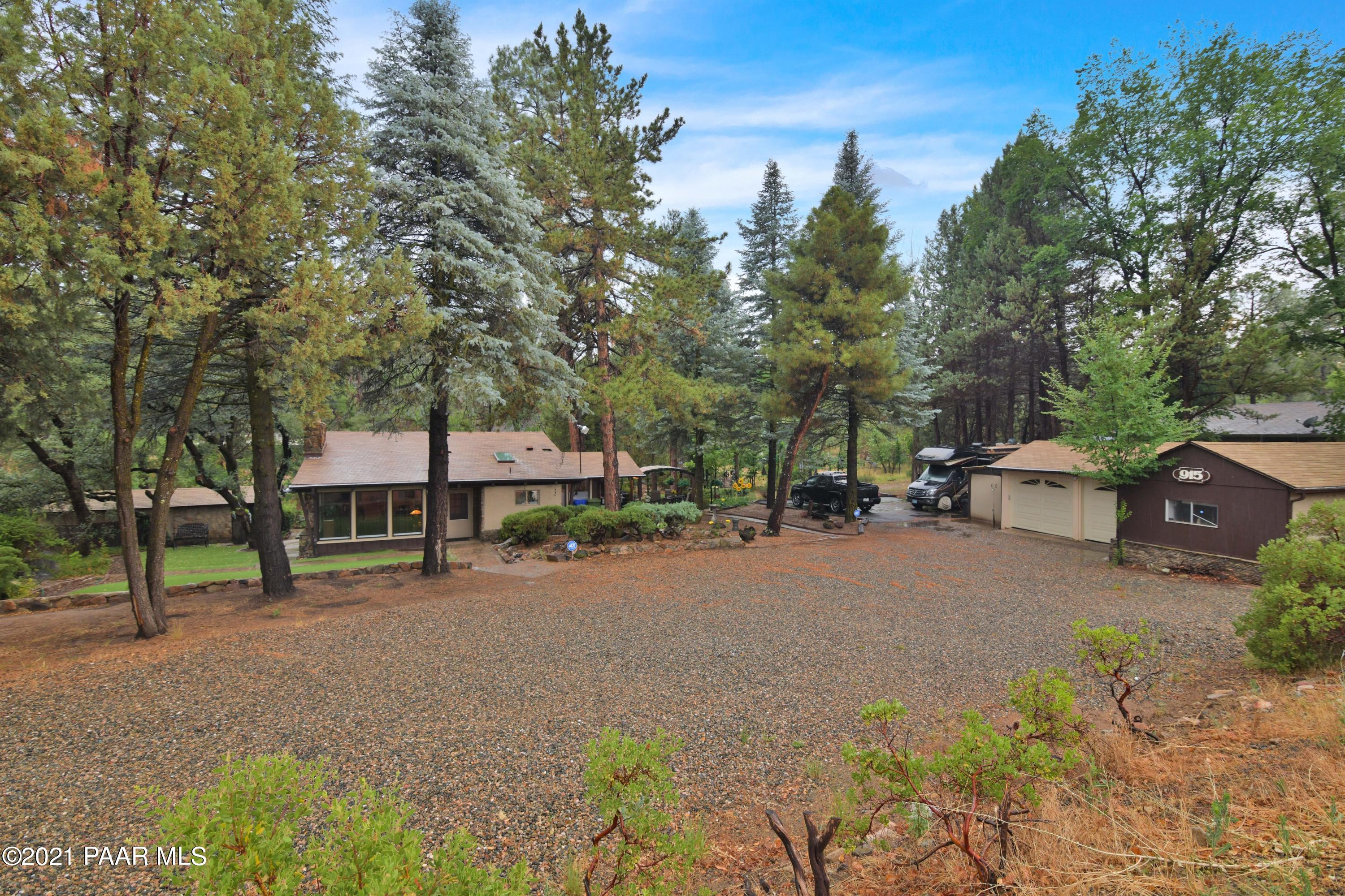 915 Middlebrook Road Prescott, AZ 86303 - Photo 1 of 32 001_Private Home in the Pines!