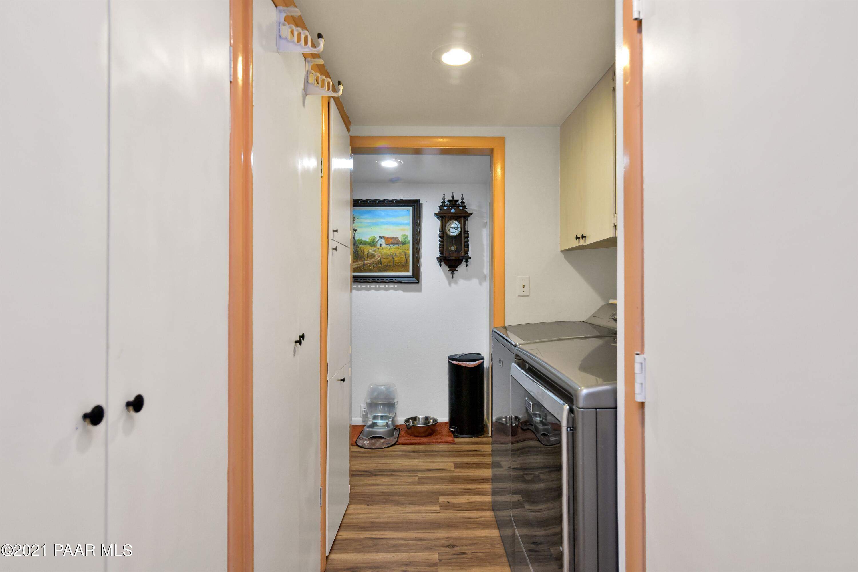 915 Middlebrook Road Prescott, AZ 86303 - Photo 19 of 32 019_Laundry Room