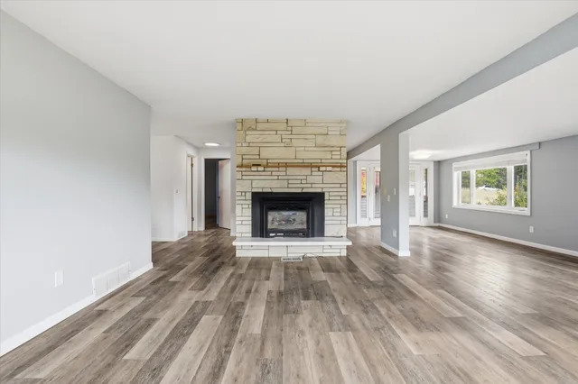 $650,000 | 8920 East Schwachtgen Branch Road, Chattaroy, WA 99003