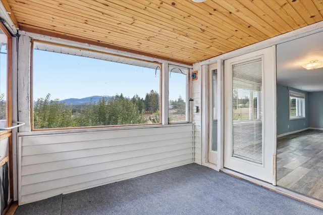 $650,000 | 8920 East Schwachtgen Branch Road, Chattaroy, WA 99003