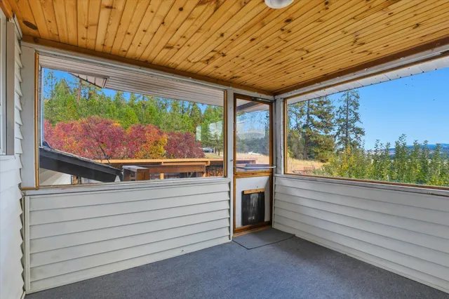 $650,000 | 8920 East Schwachtgen Branch Road, Chattaroy, WA 99003