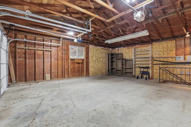 $650,000 | 8920 East Schwachtgen Branch Road, Chattaroy, WA 99003