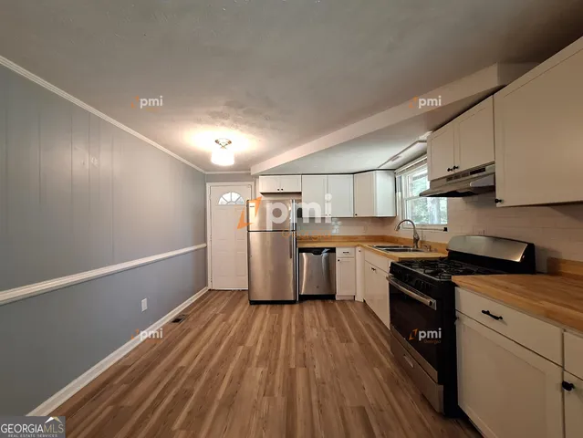 $1,395 | 6139 Lullwater Drive, Douglasville, GA 30135